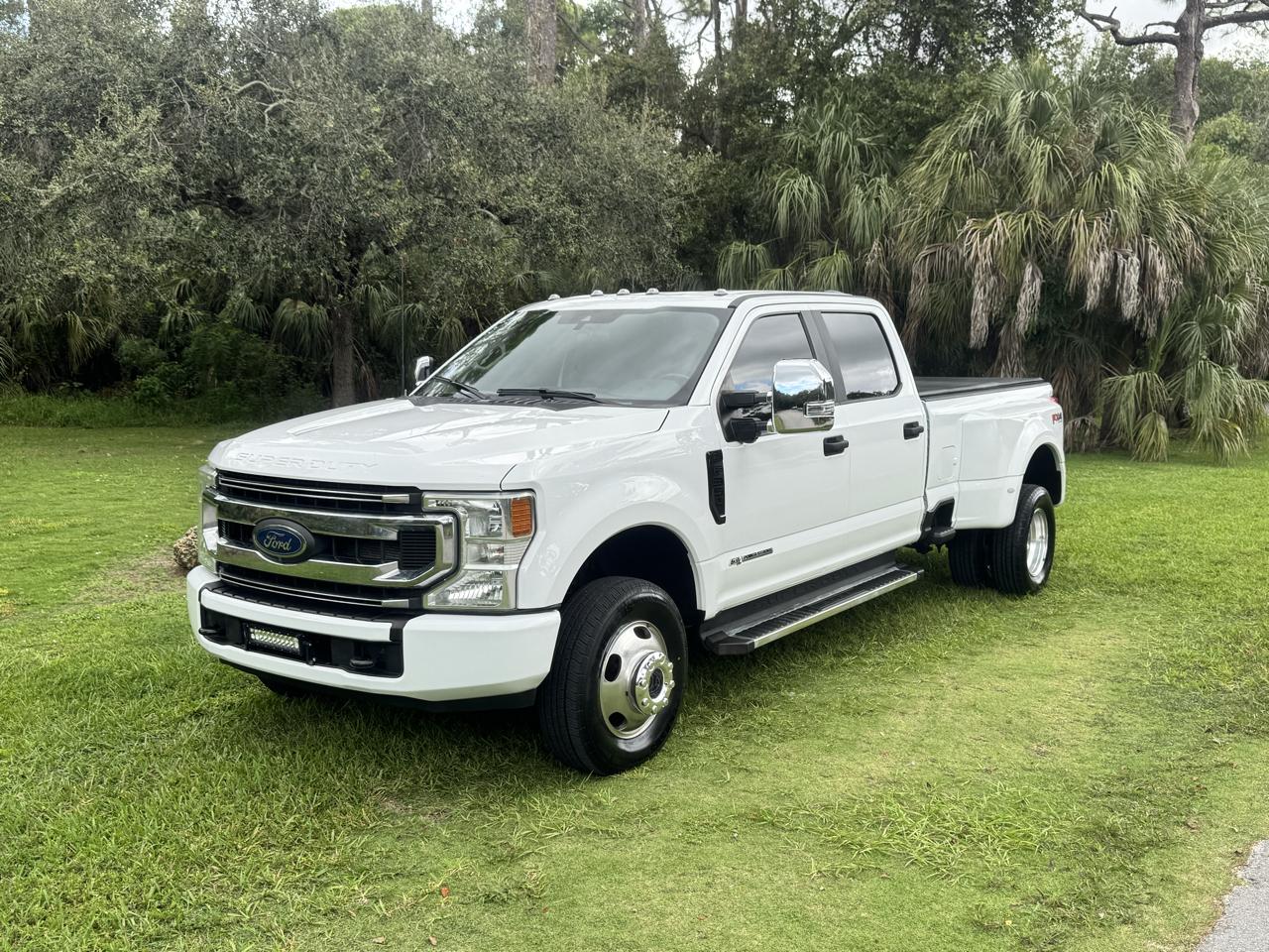 Ford Super Duty F-350 DRW  2022
