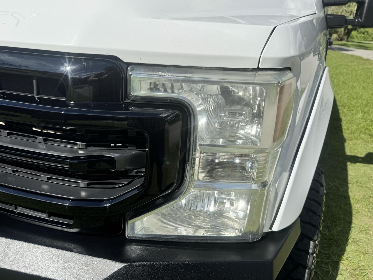 Ford Super Duty F-350 SRW  2022