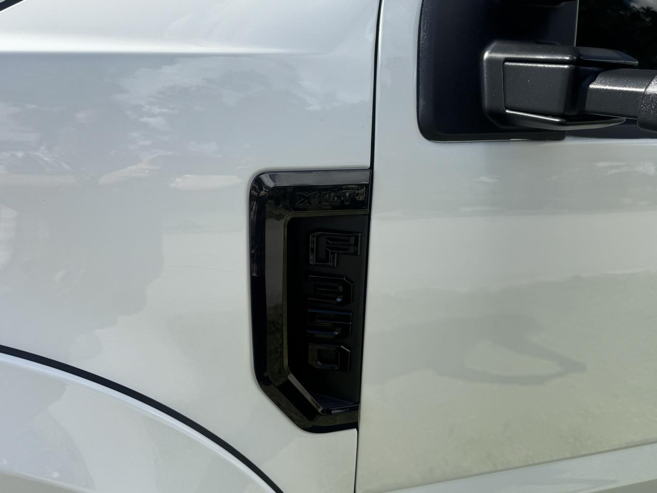 Ford Super Duty F-350 SRW  2022