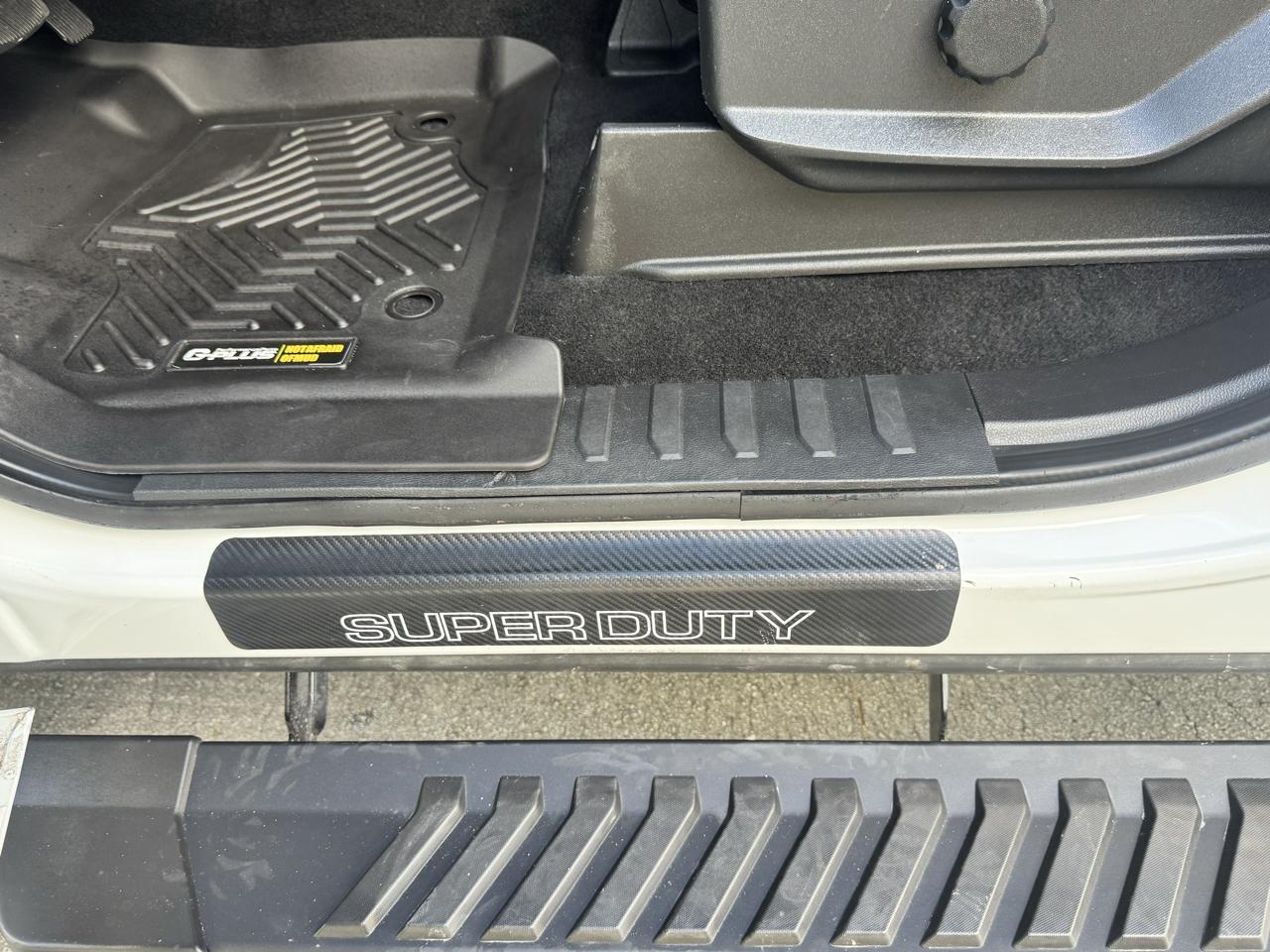 Ford Super Duty F-350 SRW  2022