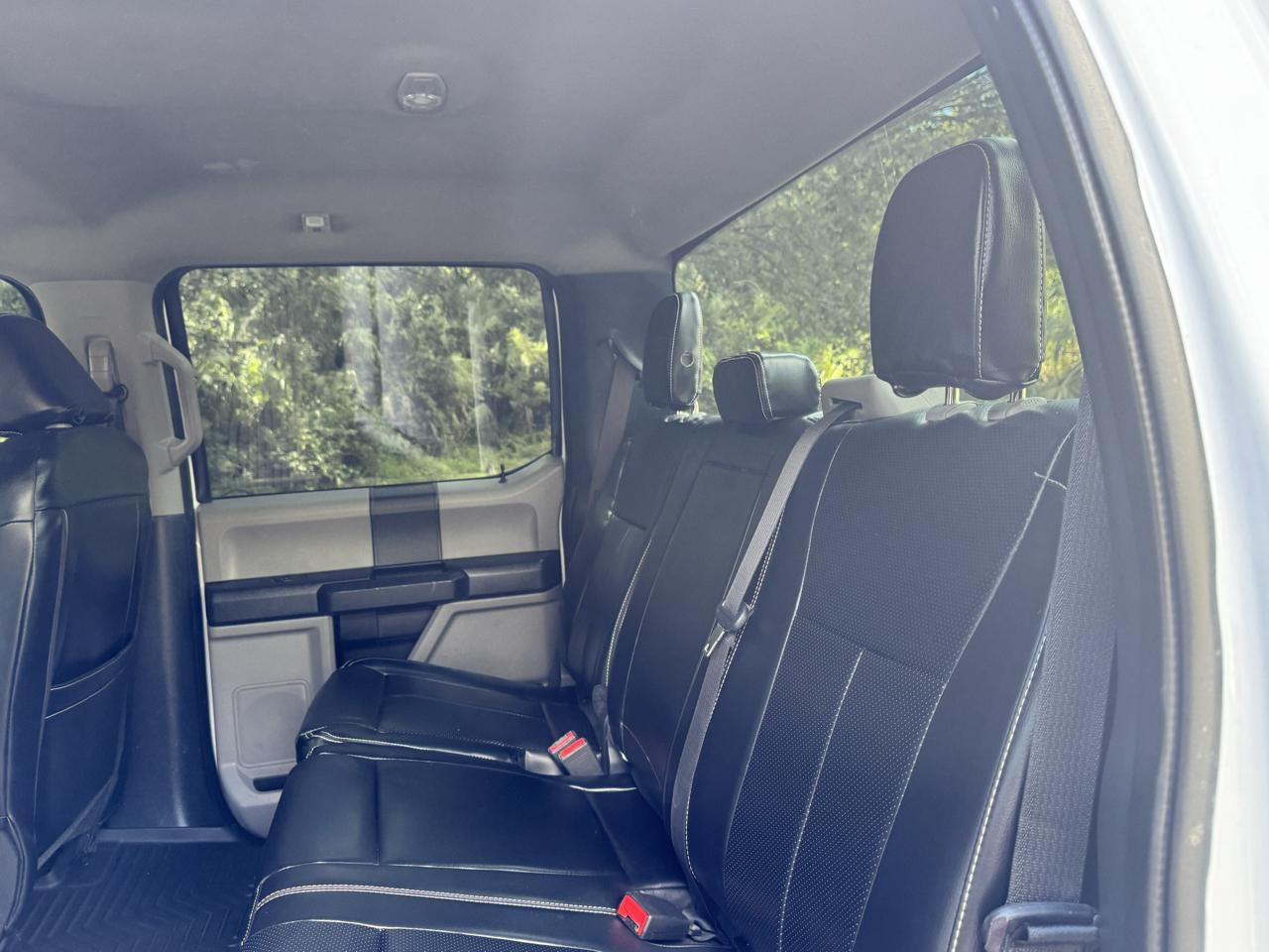 Ford Super Duty F-350 SRW  2022