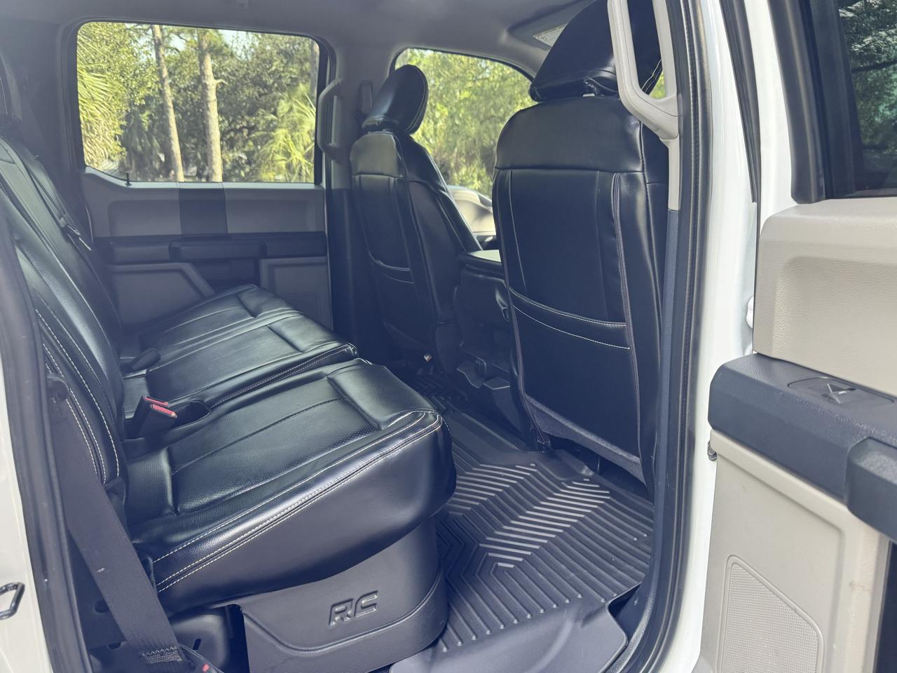 Ford Super Duty F-350 SRW  2022