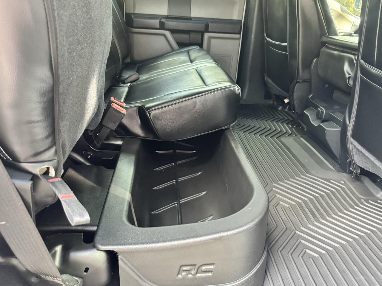 Ford Super Duty F-350 SRW  2022