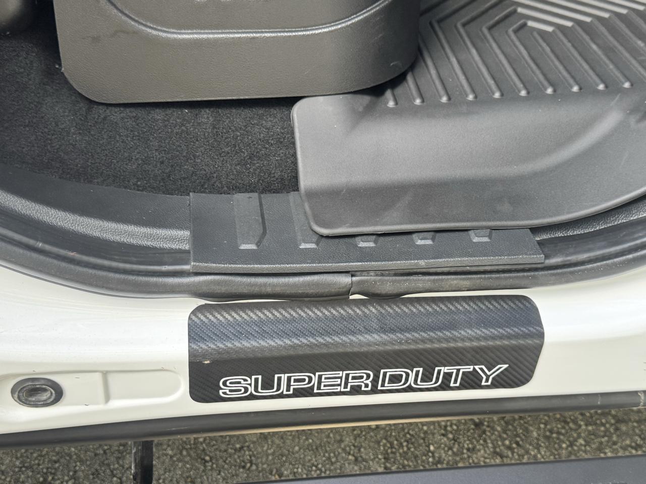 Ford Super Duty F-350 SRW  2022