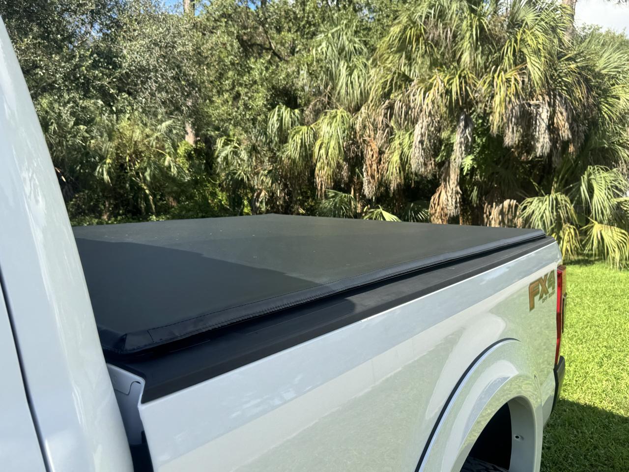 Ford Super Duty F-350 SRW  2022