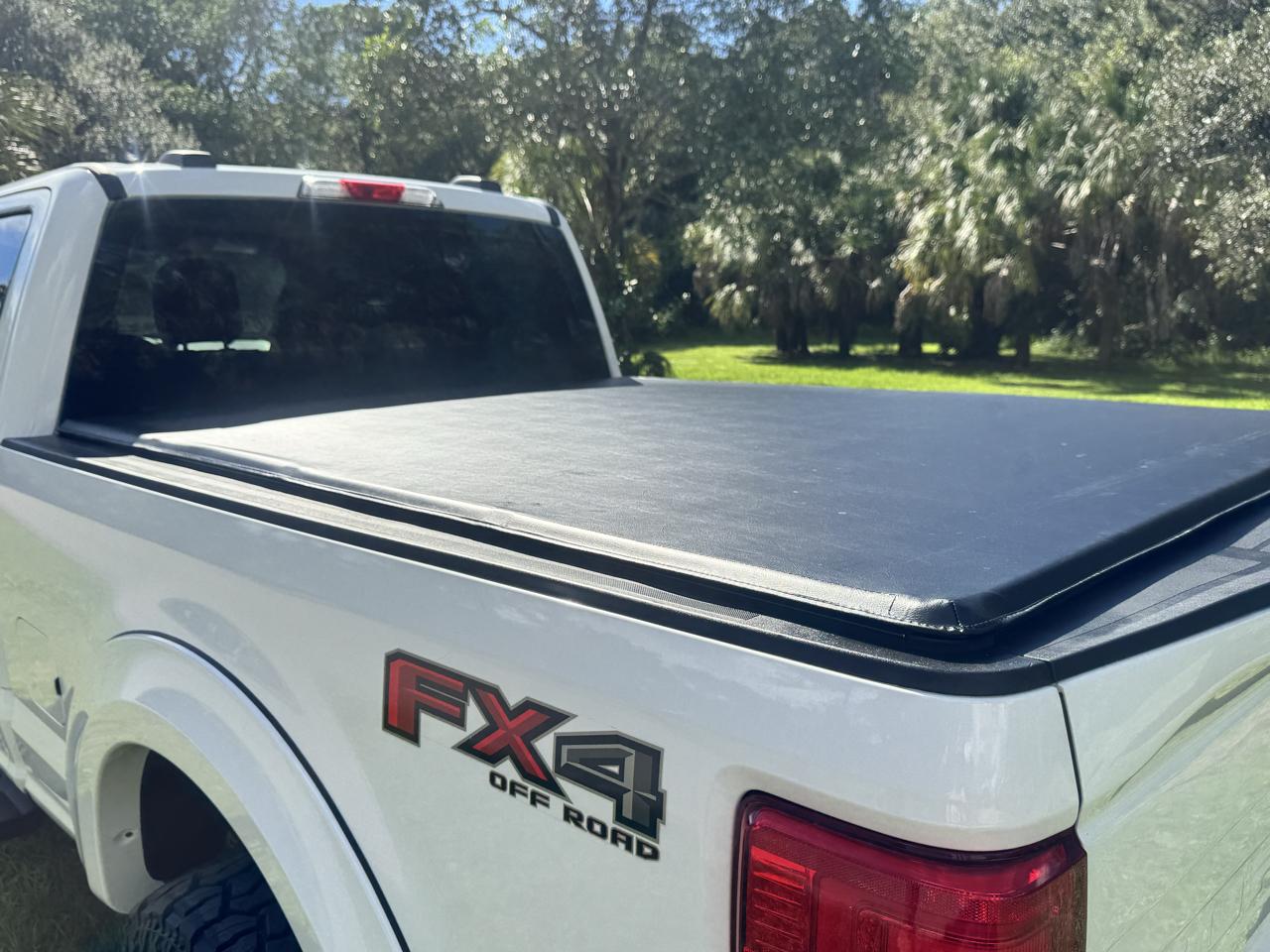 Ford Super Duty F-350 SRW  2022