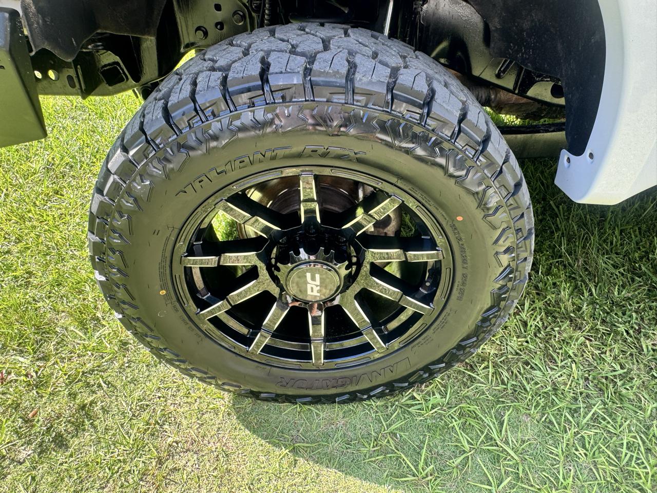 Ford Super Duty F-350 SRW  2022