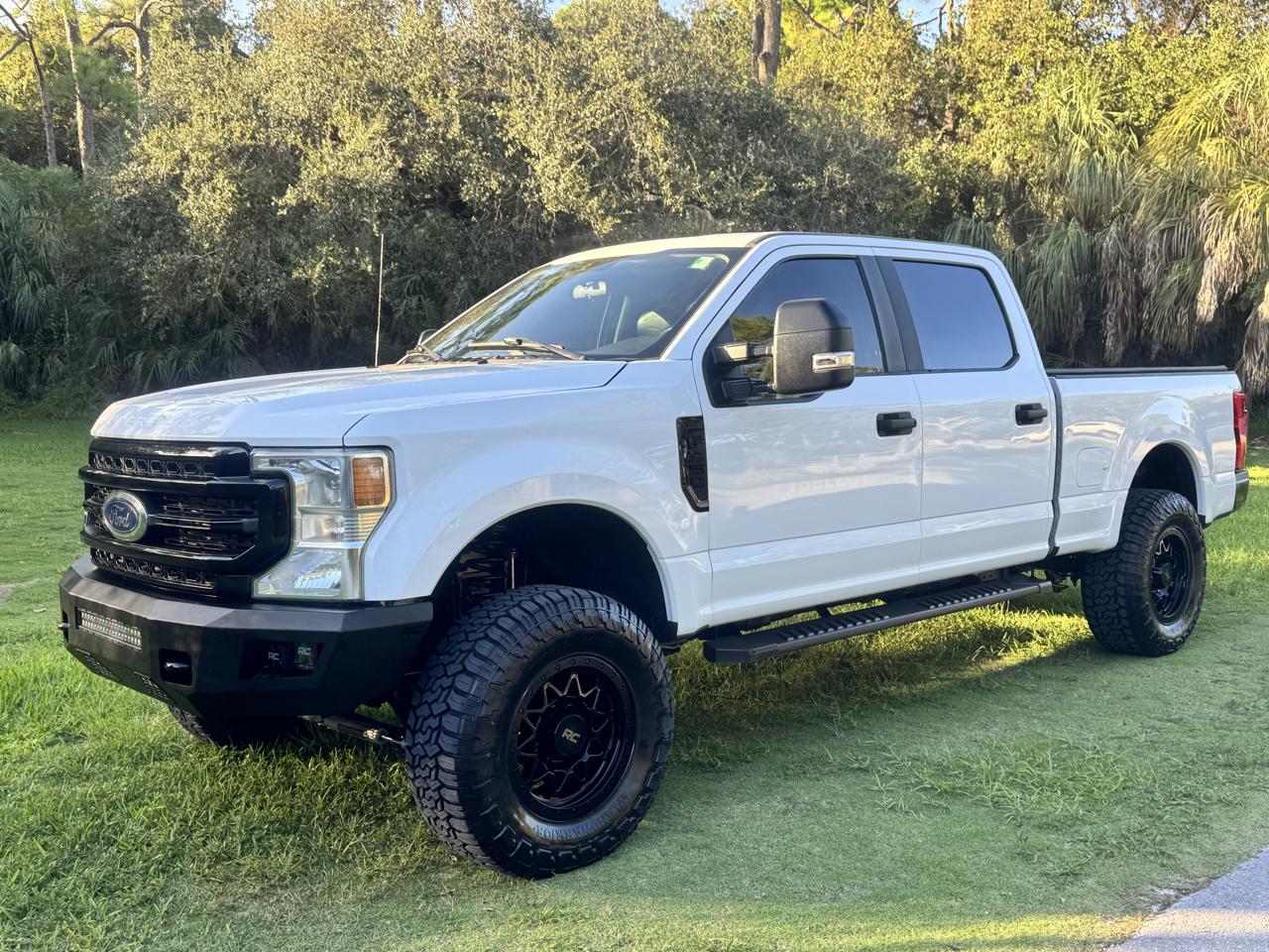 Ford Super Duty F-350 SRW  2022