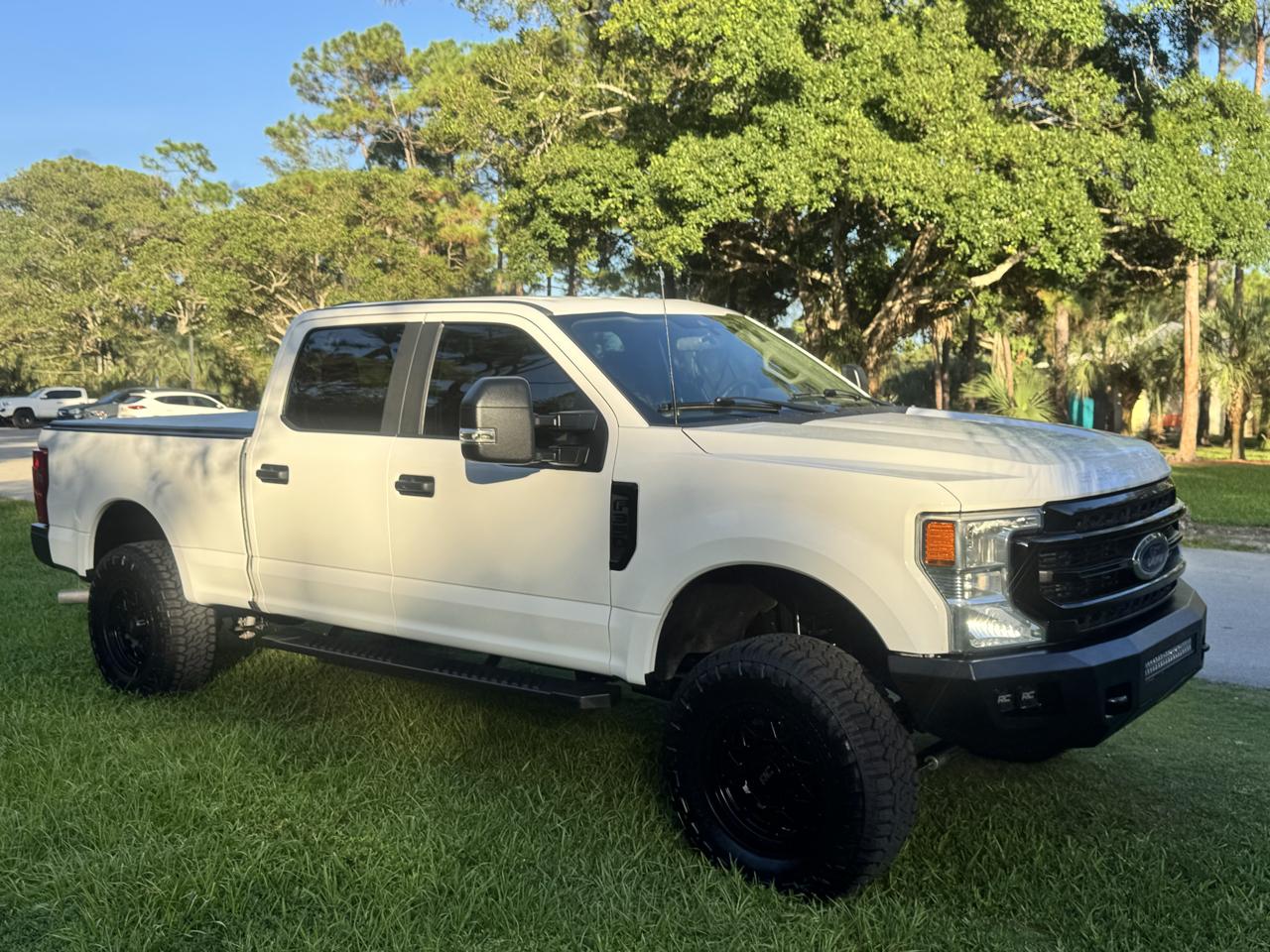Ford Super Duty F-350 SRW  2022