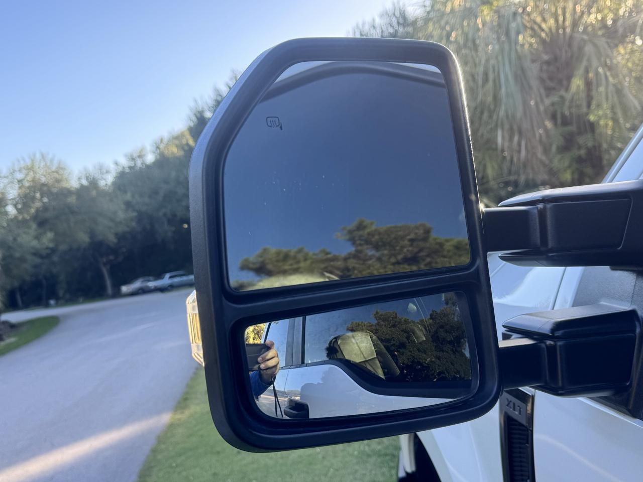 Ford Super Duty F-350 SRW  2022