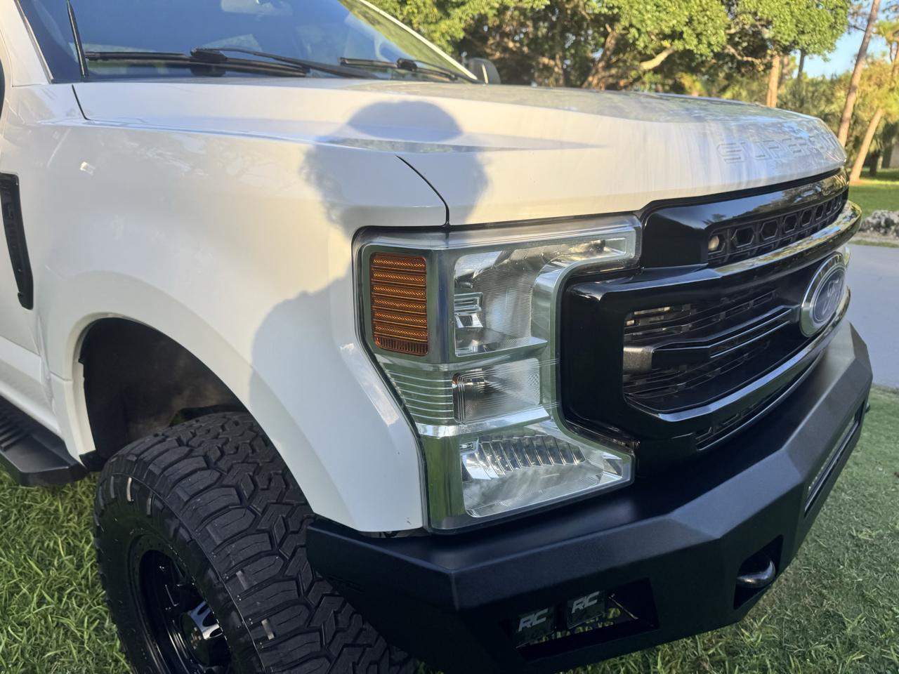 Ford Super Duty F-350 SRW  2022
