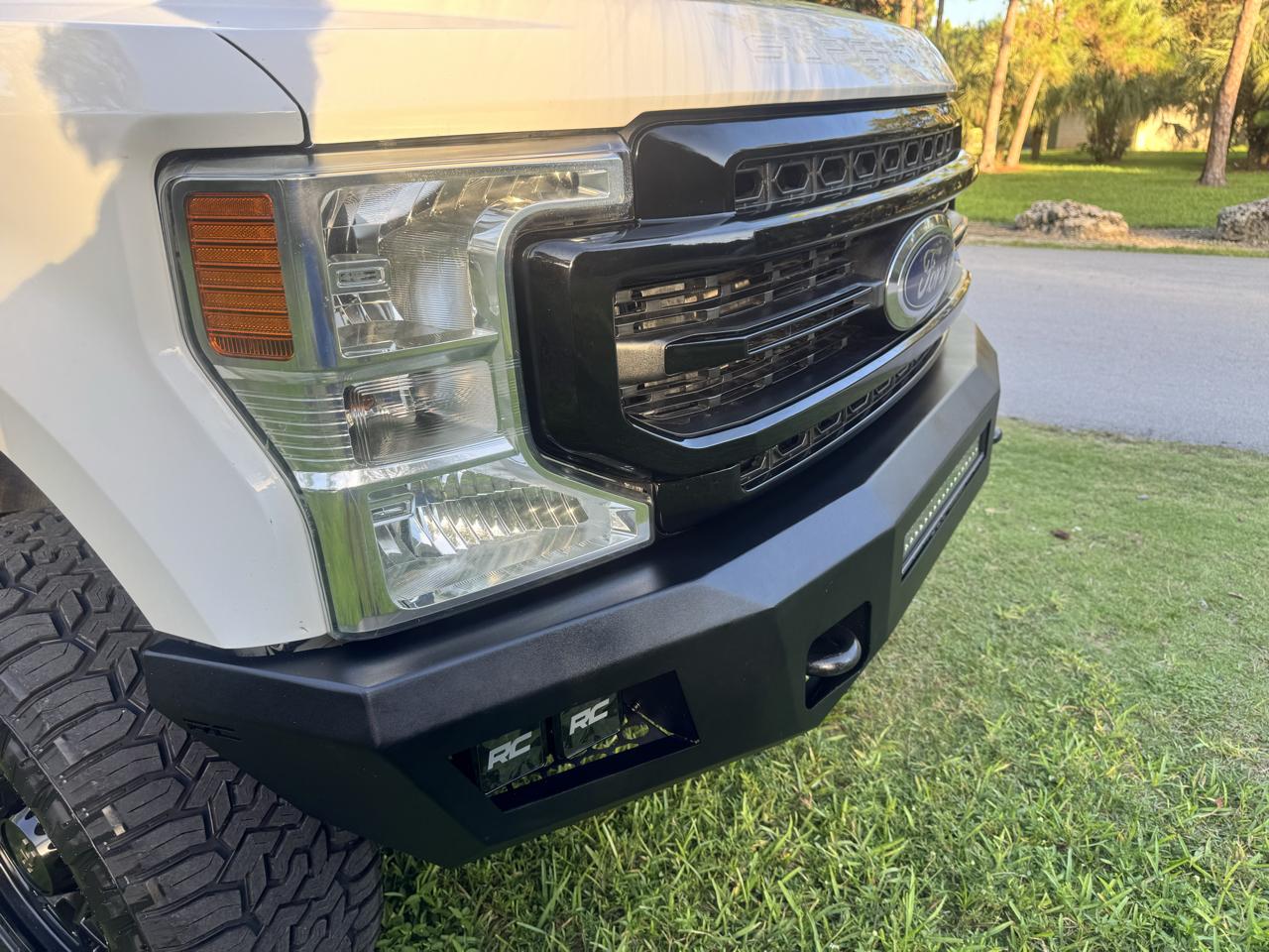 Ford Super Duty F-350 SRW  2022