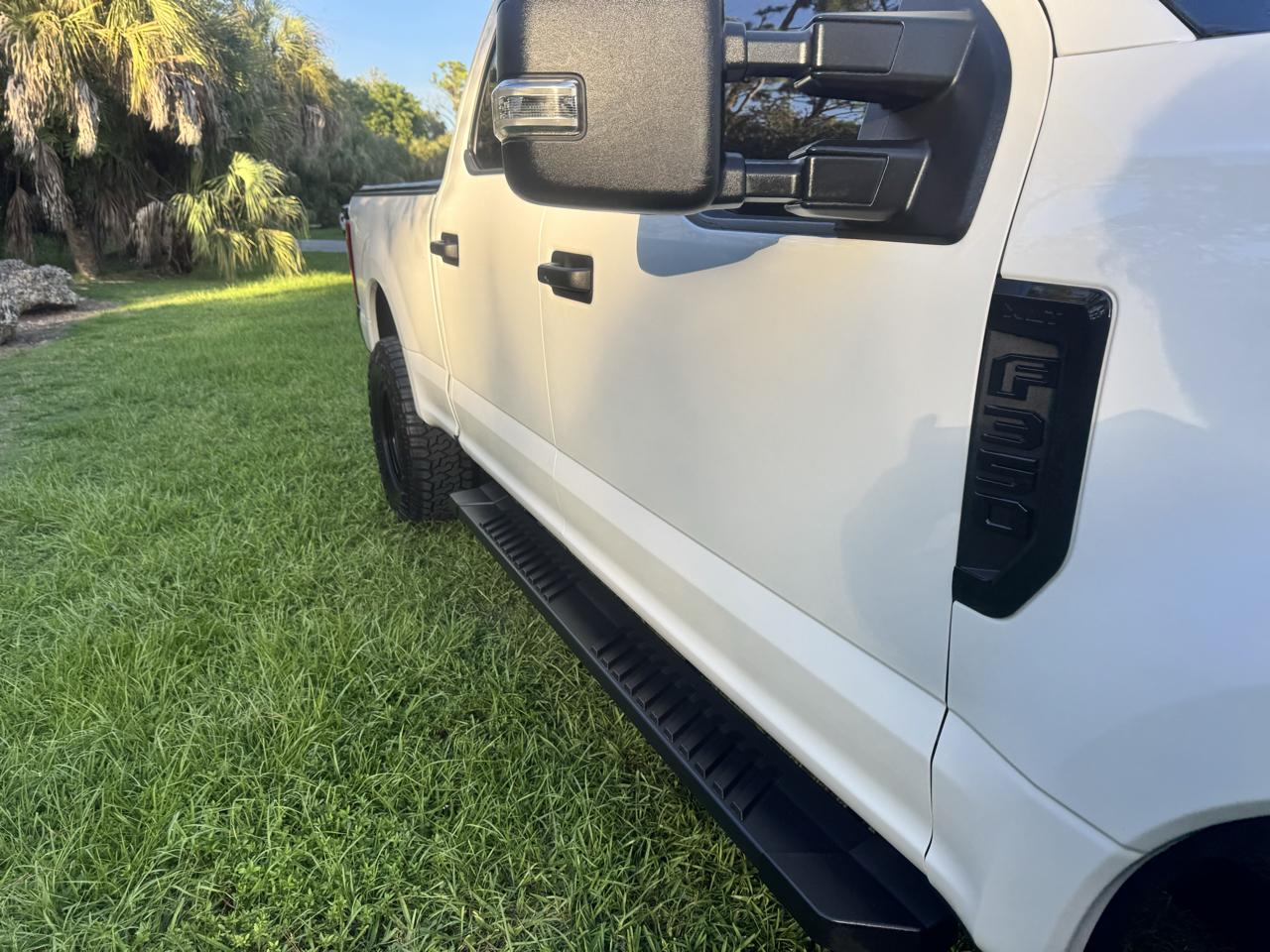 Ford Super Duty F-350 SRW  2022
