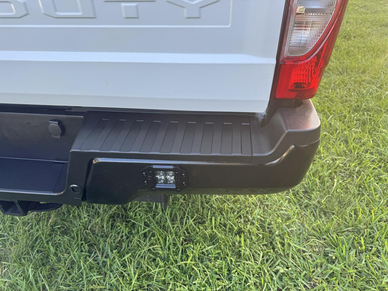 Ford Super Duty F-350 SRW  2022