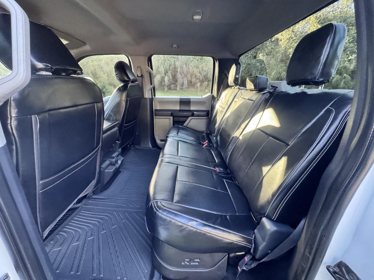 Ford Super Duty F-350 SRW  2022