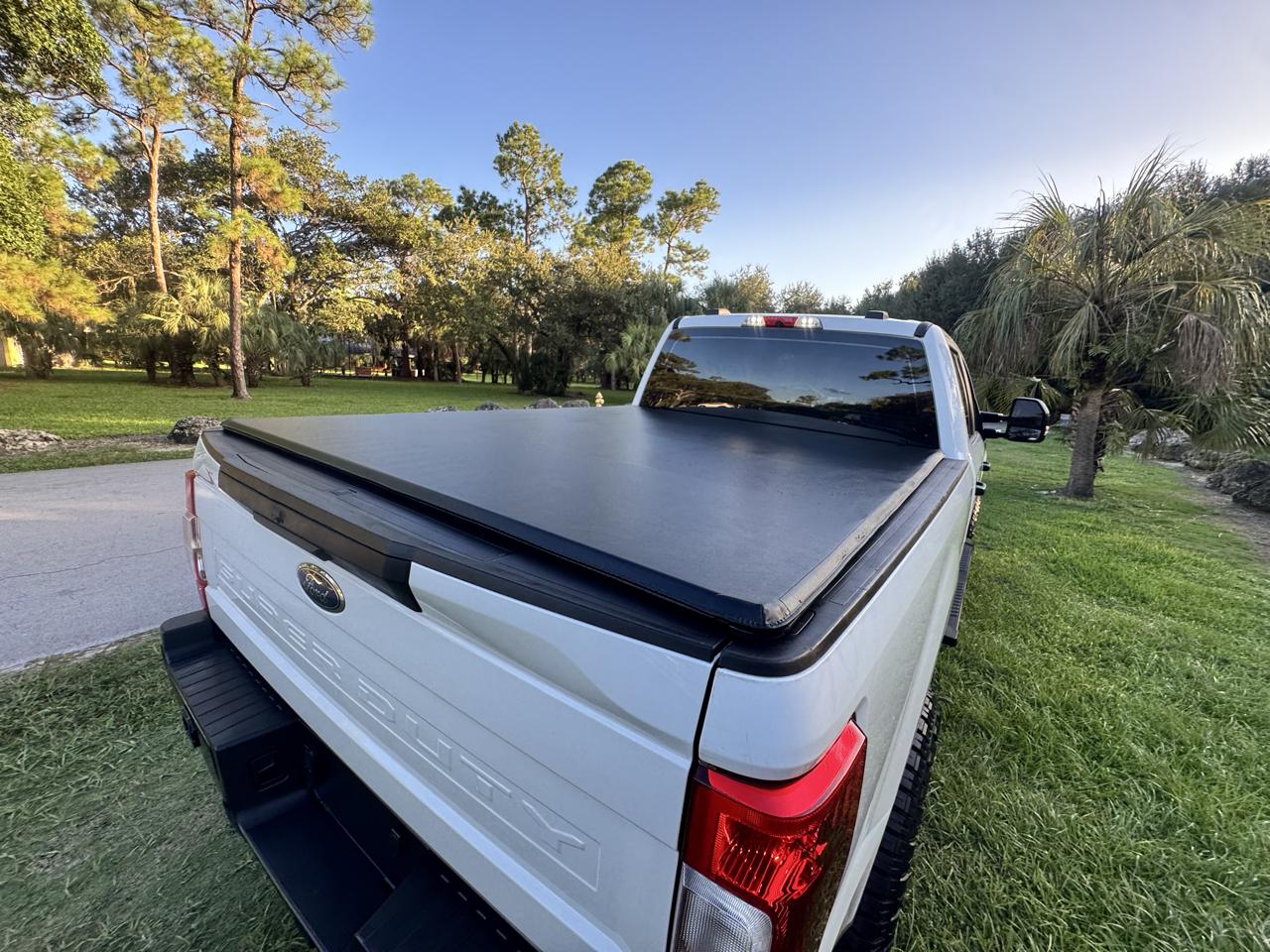 Ford Super Duty F-350 SRW  2022