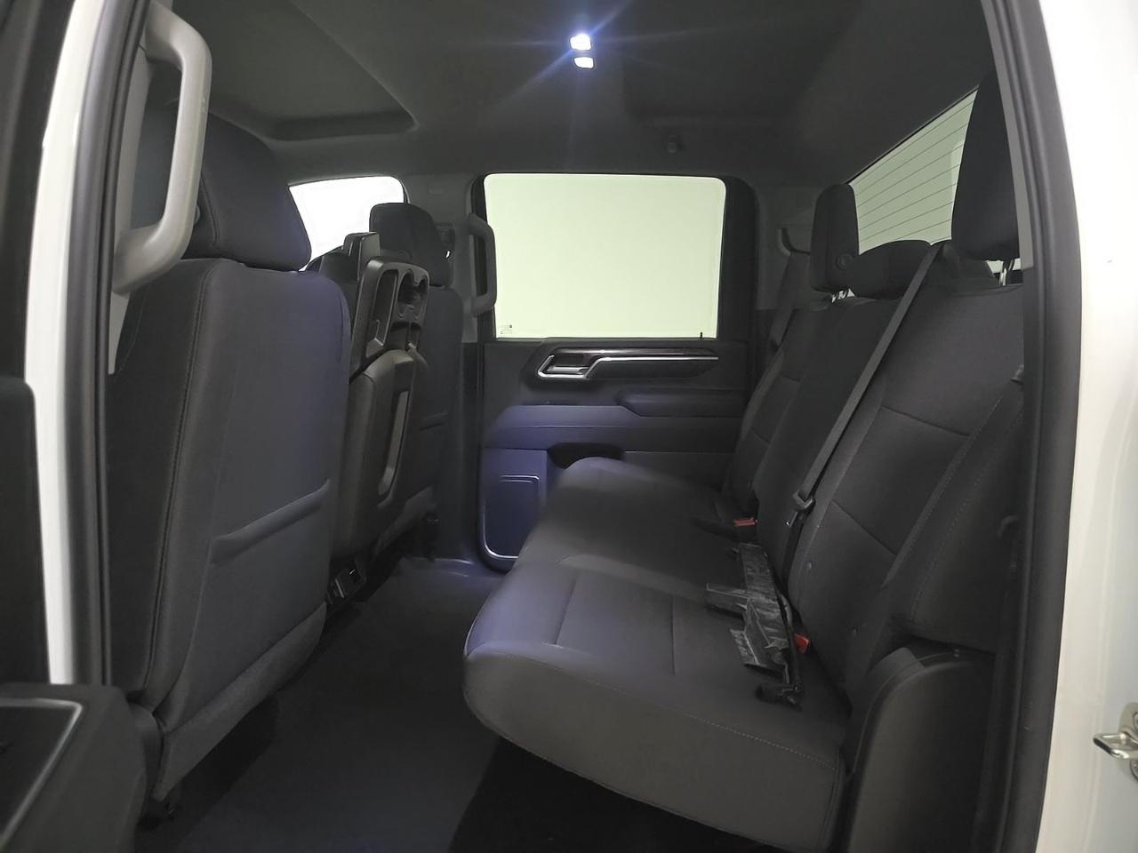 Chevrolet Silverado 2500HD 4WD Crew Cab 159" LT 2025