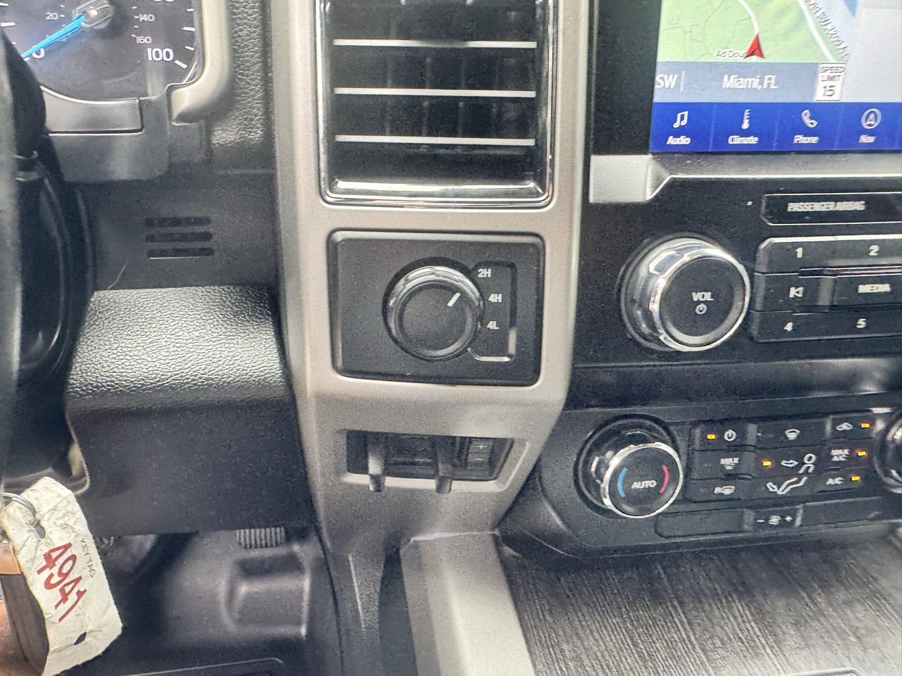 Ford Super Duty F-250 SRW  2021
