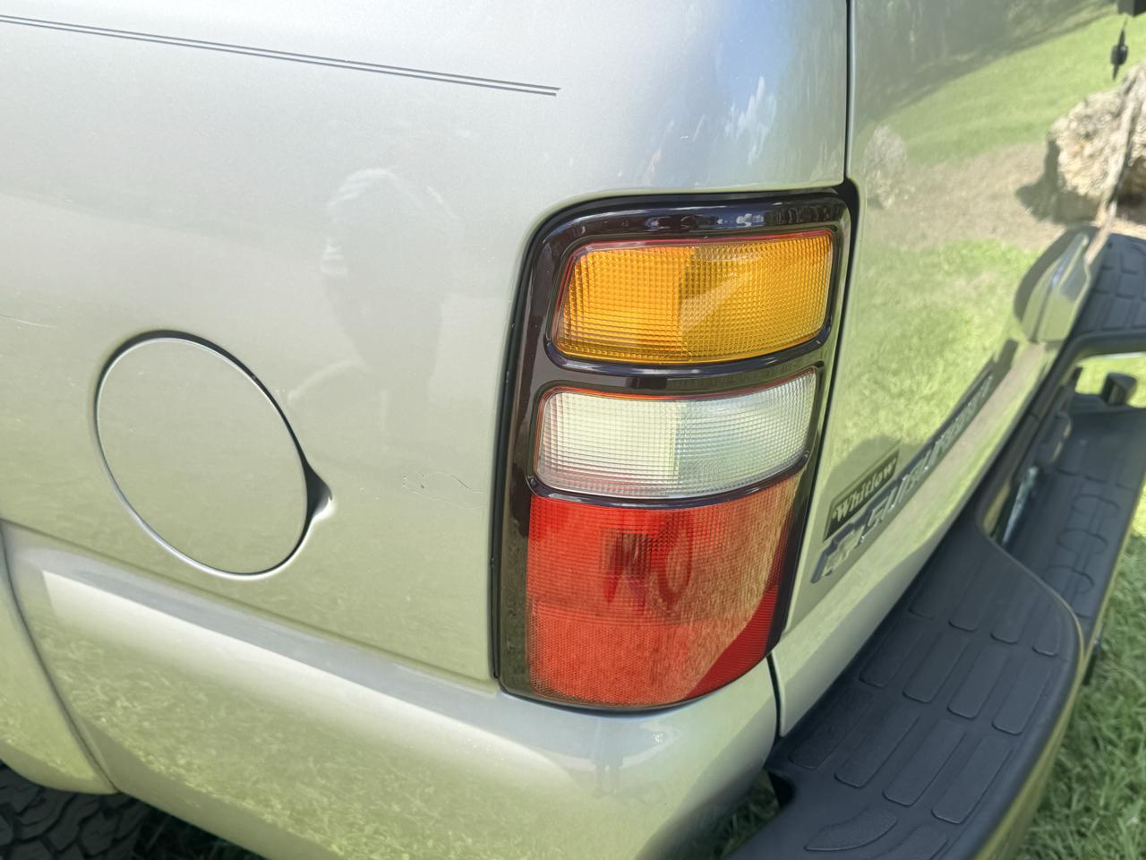 Chevrolet Suburban 4dr 1500 4WD LT 2005