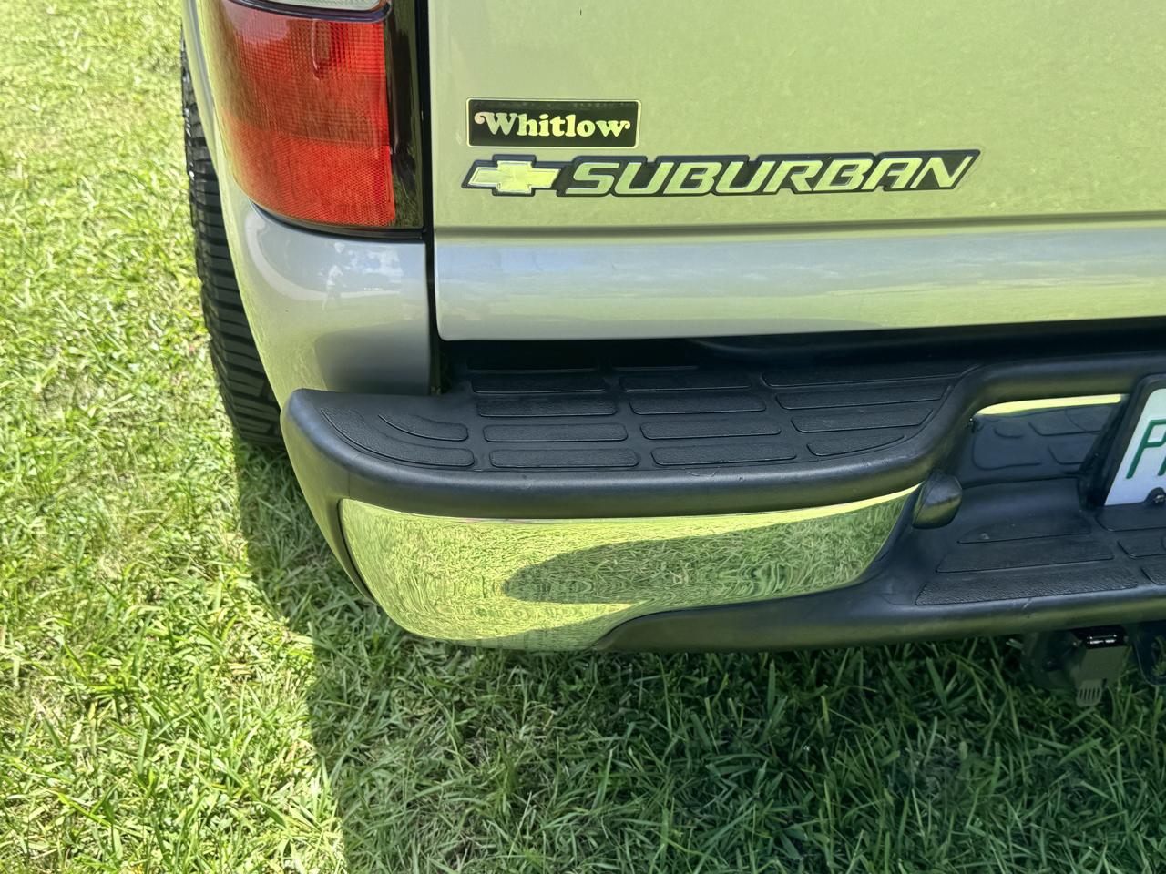 Chevrolet Suburban 4dr 1500 4WD LT 2005