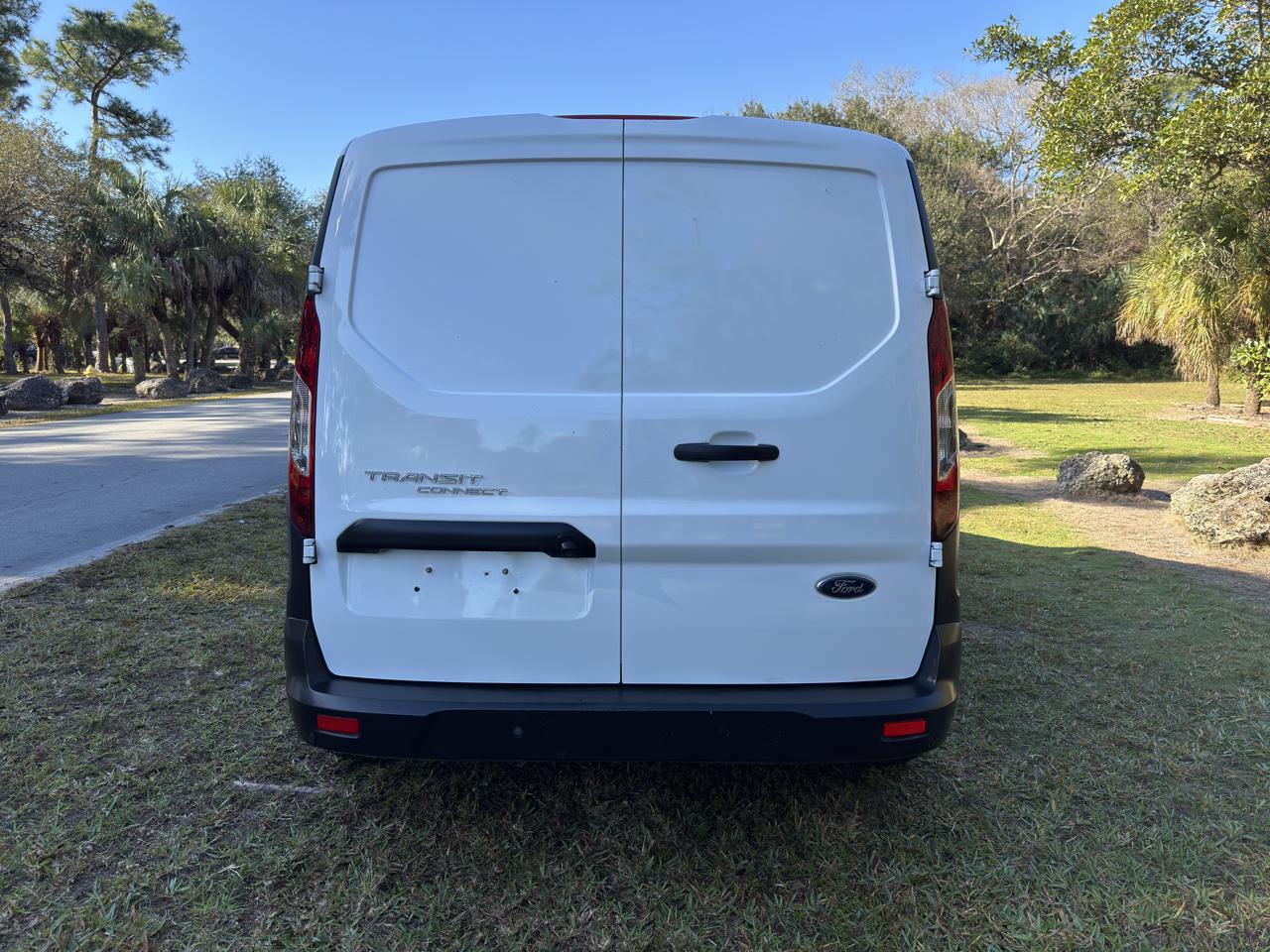 Ford Transit Connect Van XLT LWB w/Rear Symmetrical Doors 2022