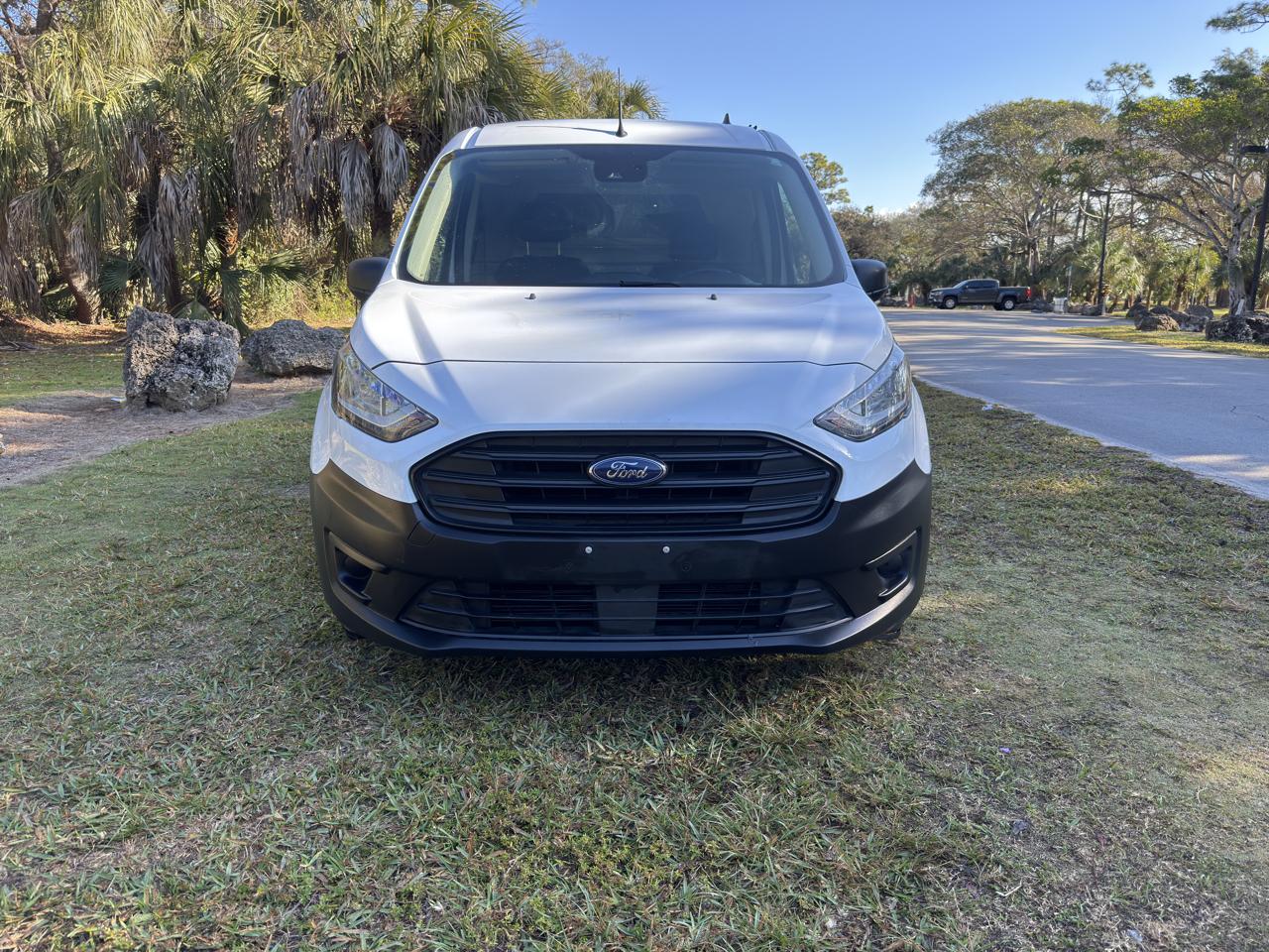 Ford Transit Connect Van XLT LWB w/Rear Symmetrical Doors 2022