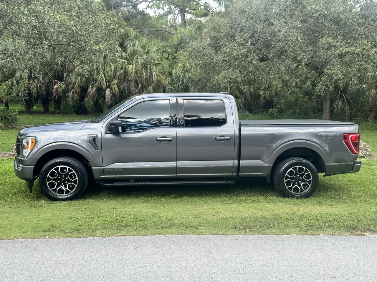 Ford F-150 XLT 2WD SuperCrew 6.5' Box 2021