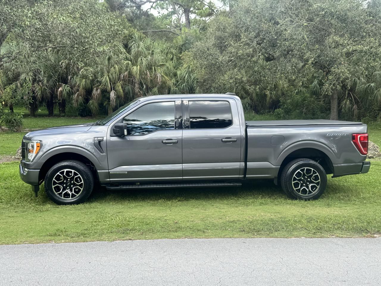 Ford F-150 XLT 2WD SuperCrew 6.5' Box 2021