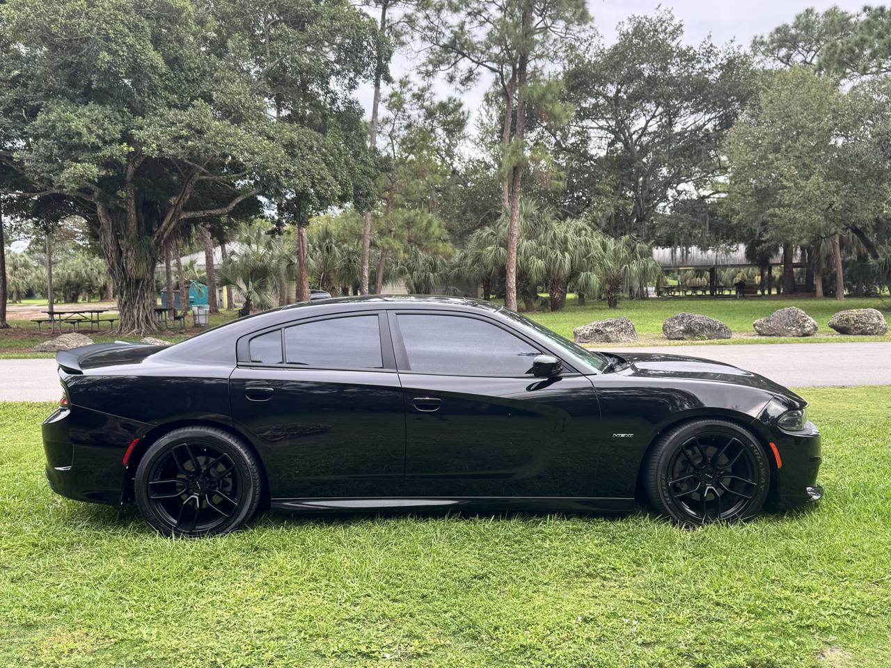 Dodge Charger R/T 2019