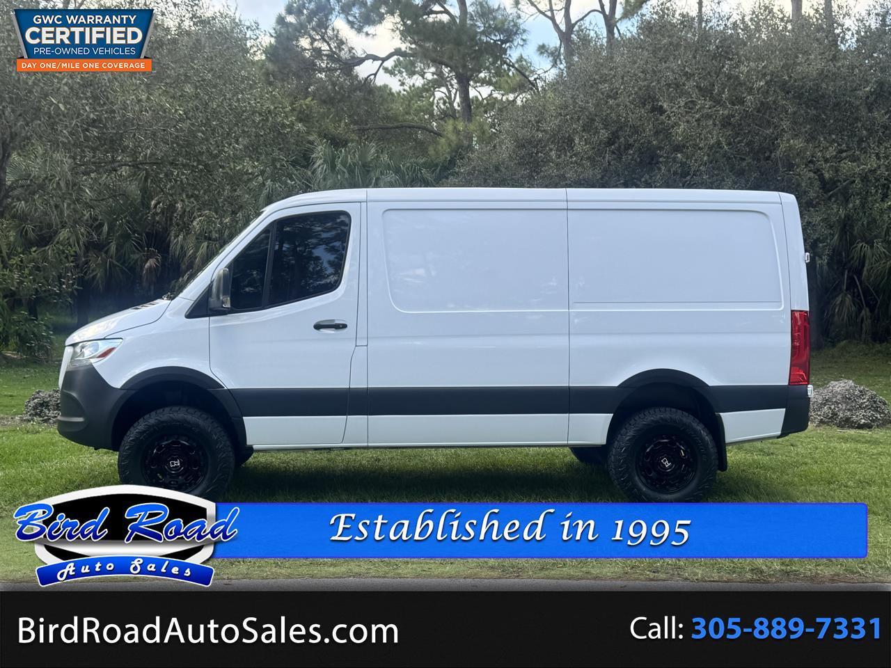 2019 Freightliner Sprinter Cargo Van 2500 Standard Roof V6 144" 4WD