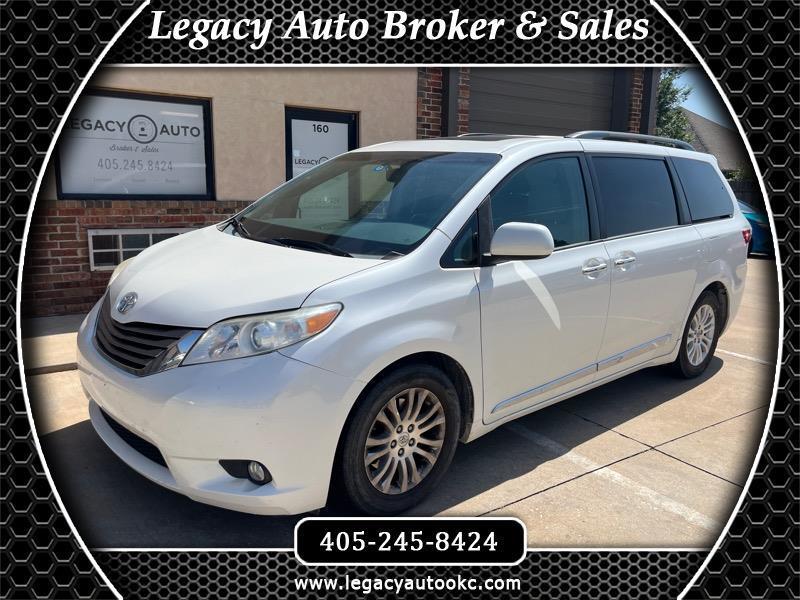 2015 Toyota Sienna XLE FWD 8-Passenger V6