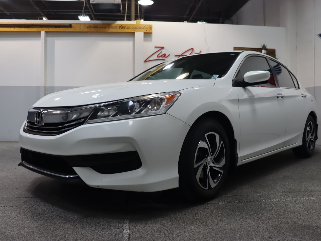 2017 Honda Accord 4d LX CVT