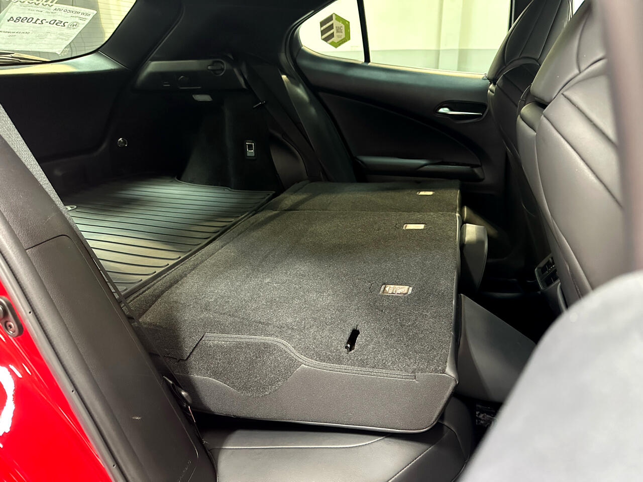 2021 Lexus UX 200 F SPORT photo 20