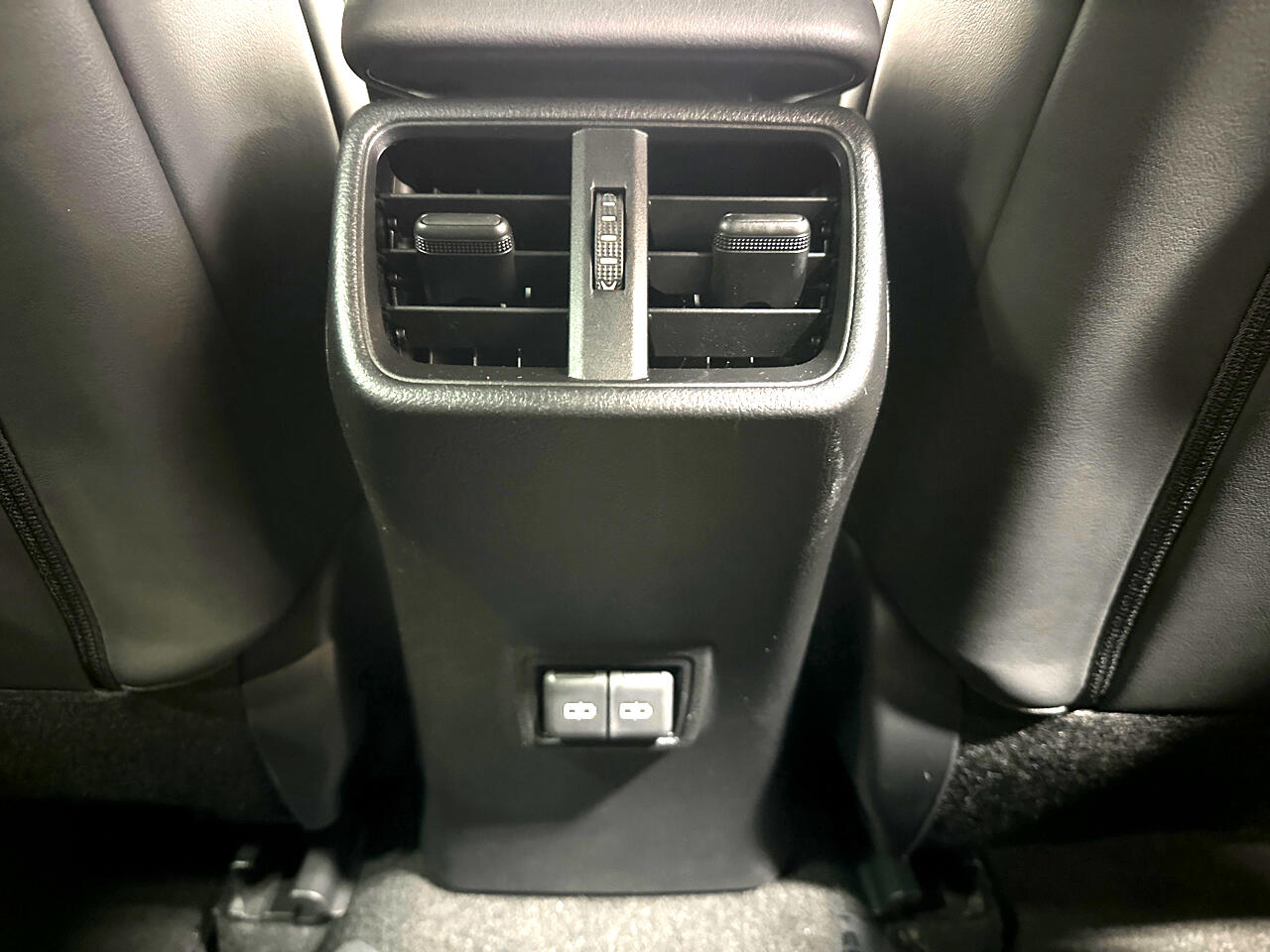 2021 Lexus UX 200 F SPORT photo 21