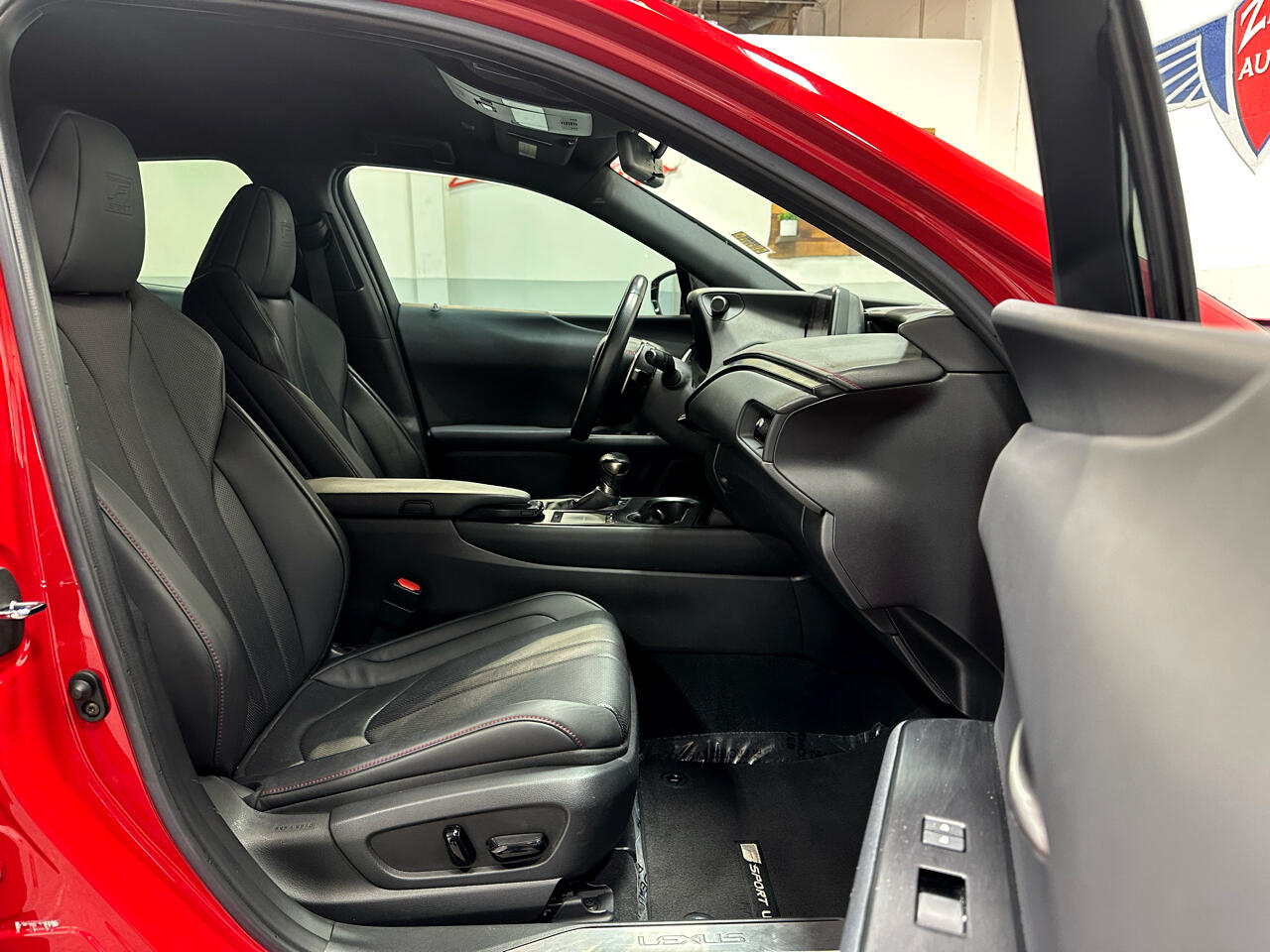 2021 Lexus UX 200 F SPORT photo 23