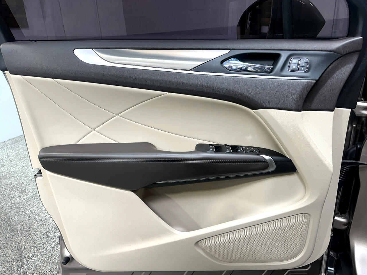 2019 Lincoln MKC Premiere photo 12