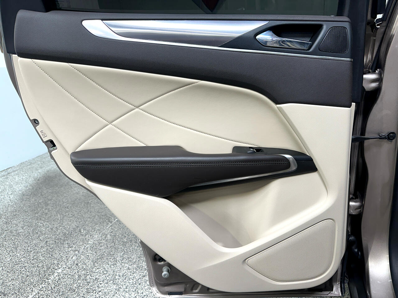 2019 Lincoln MKC Premiere photo 17