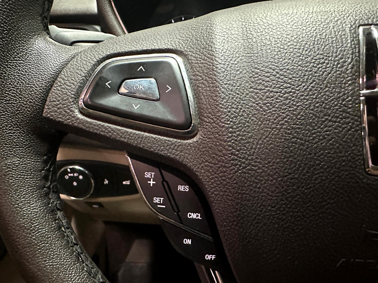 2019 Lincoln MKC Premiere photo 34