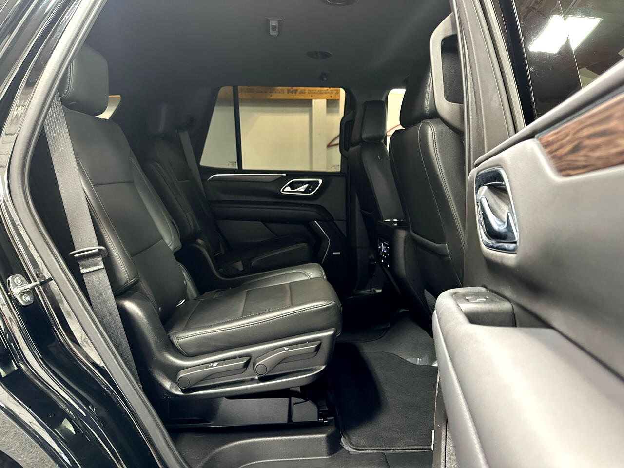 2021 Chevrolet Tahoe Z71 photo 17