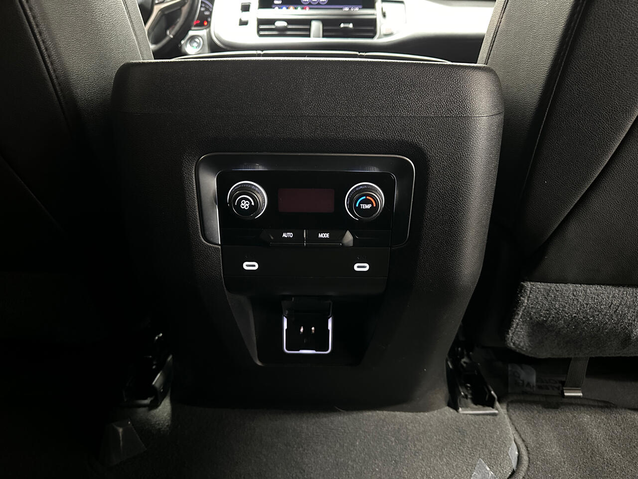 2021 Chevrolet Tahoe Z71 photo 18