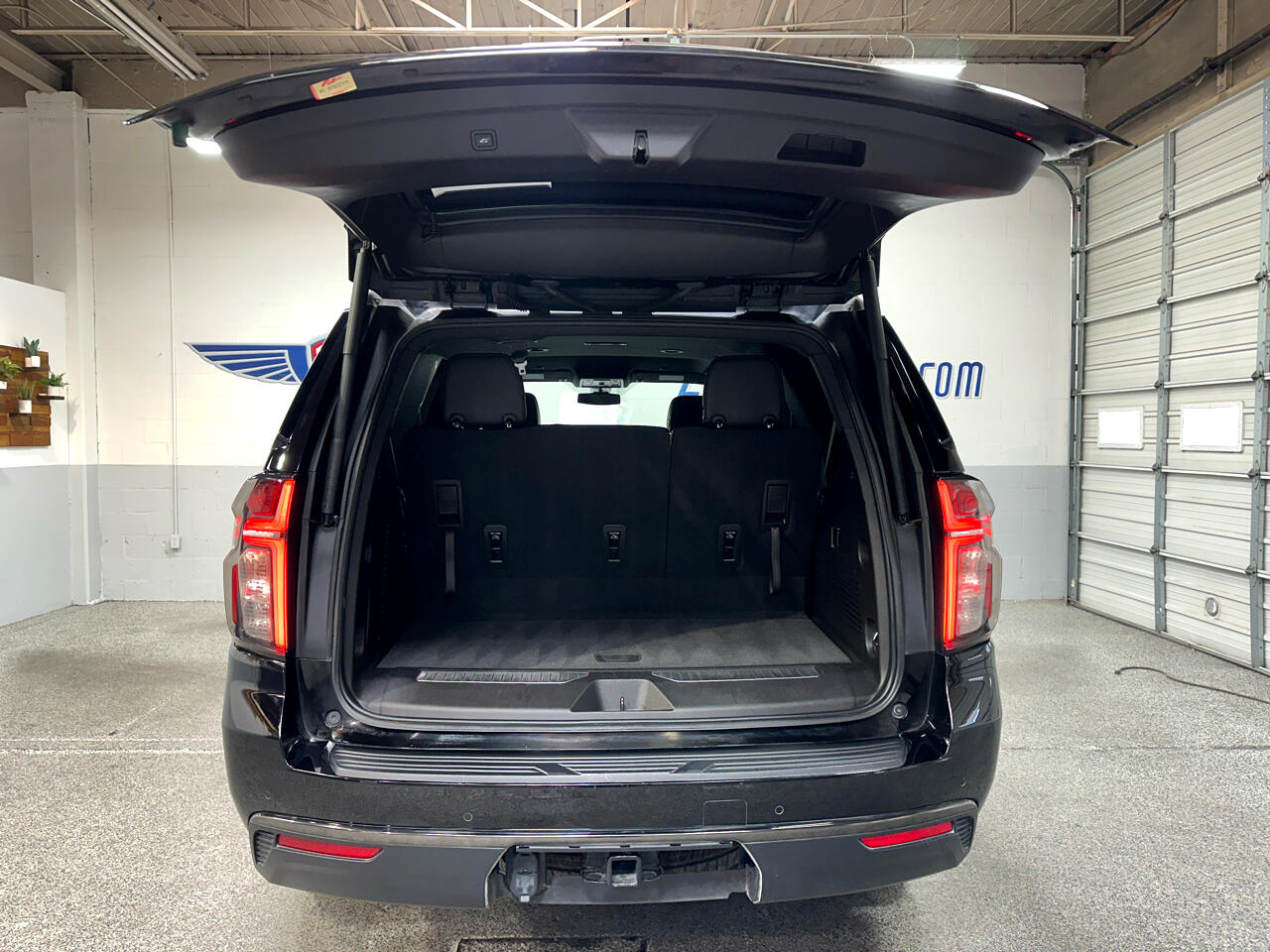 2021 Chevrolet Tahoe Z71 photo 24