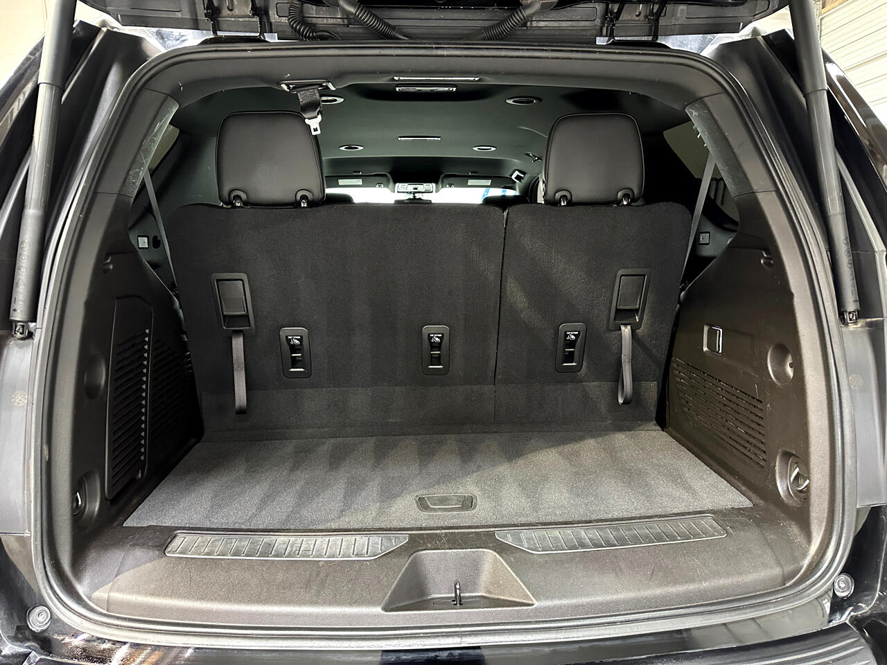 2021 Chevrolet Tahoe Z71 photo 25