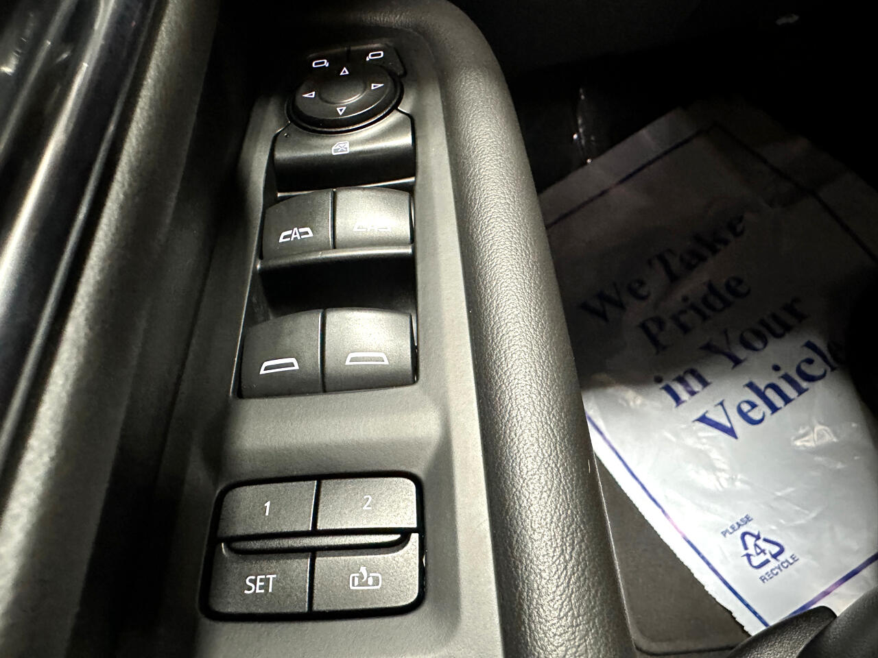 2021 Chevrolet Tahoe Z71 photo 28