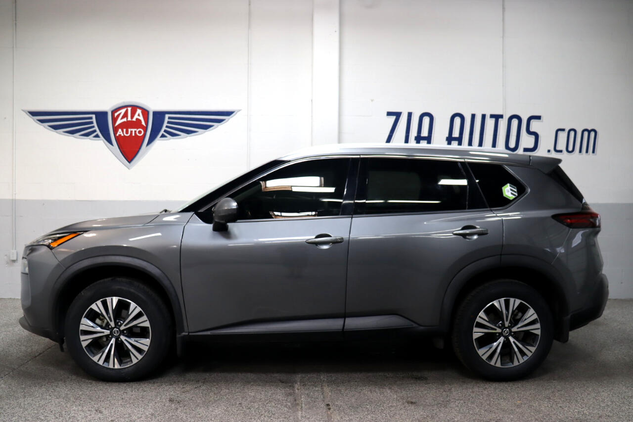 2021 Nissan Rogue SV photo 2
