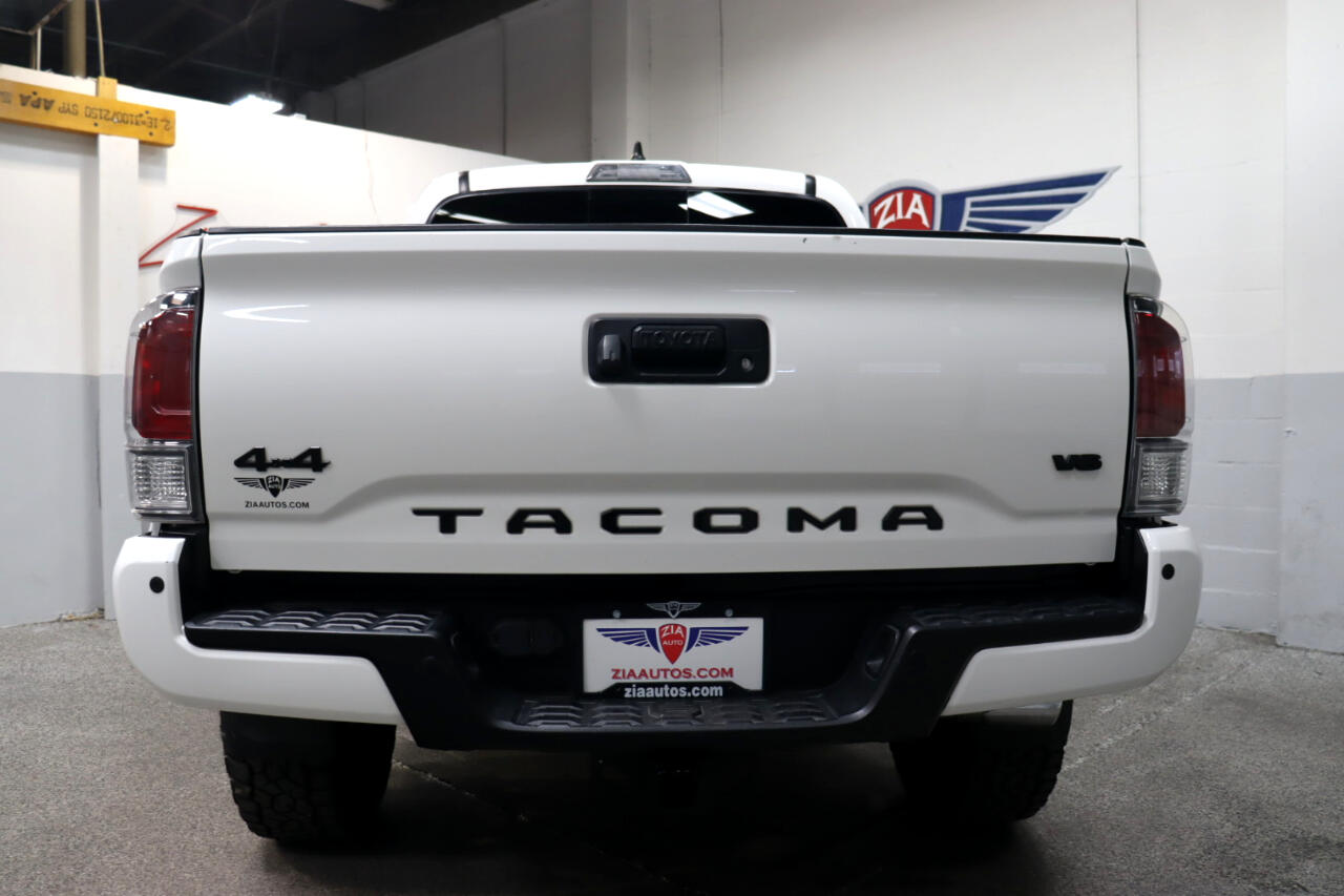 2021 Toyota Tacoma TRD Sport Double Cab V6 photo 4
