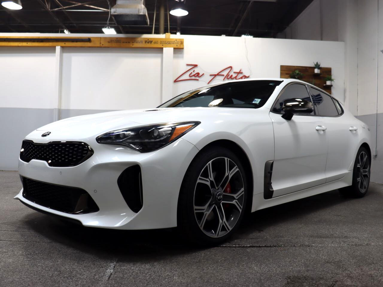 2020 Kia Stinger 4d Sedan RWD GT