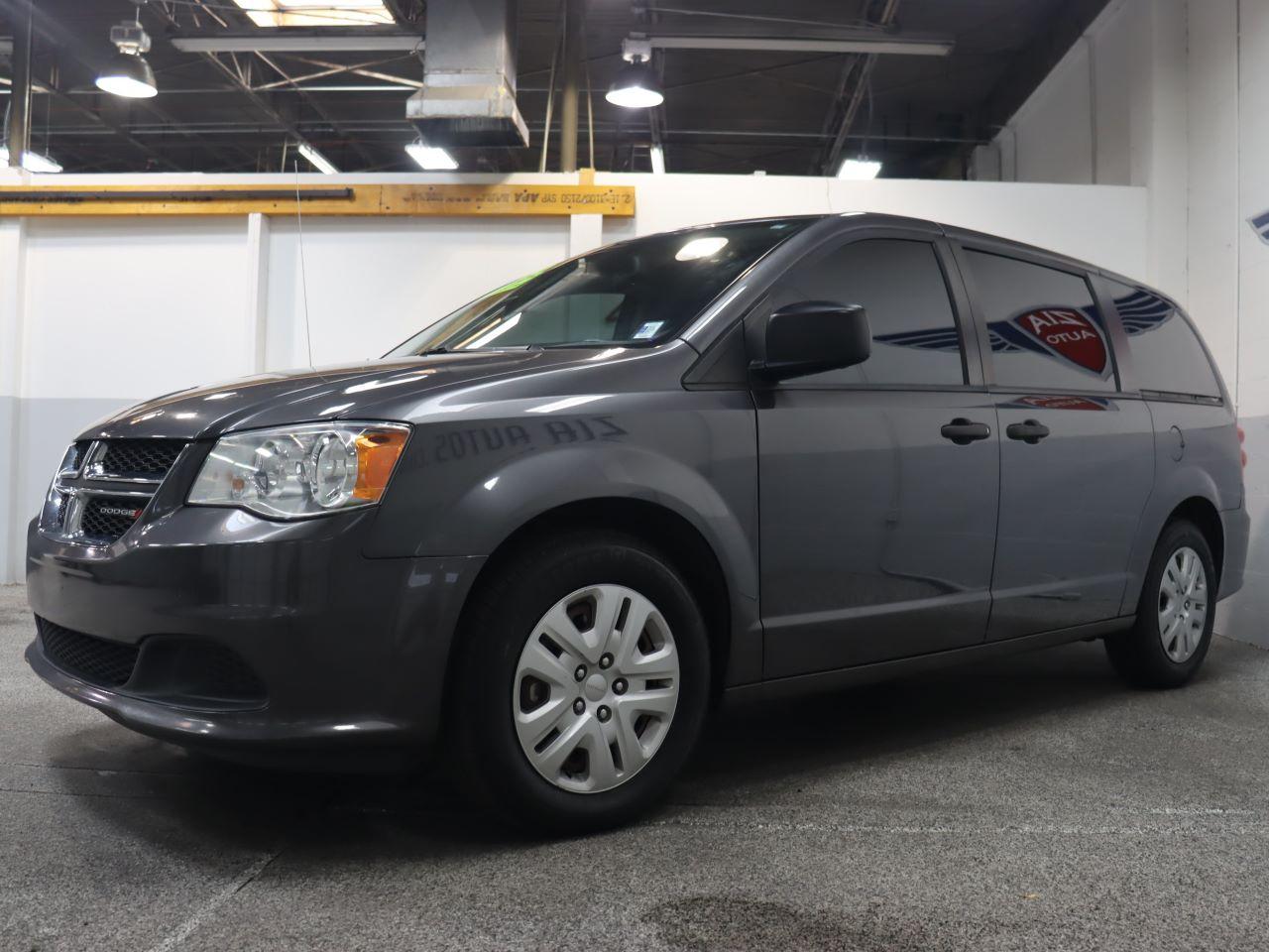 2020 Dodge Grand Caravan SE's photo