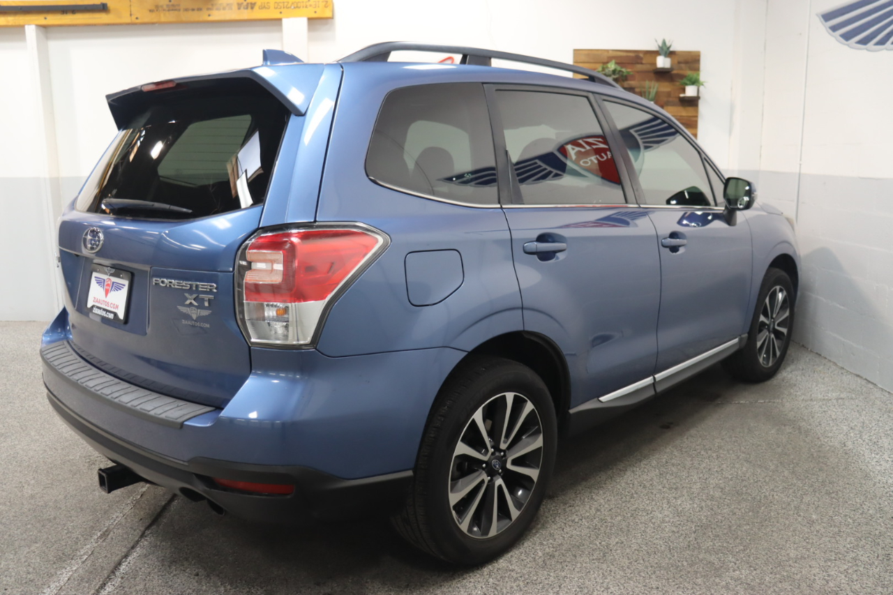 2017 Subaru Forester 2.0XT Touring photo 5