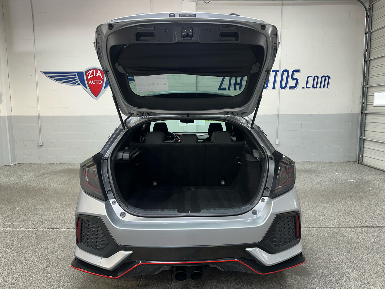 2018 Honda Civic Sport photo 25