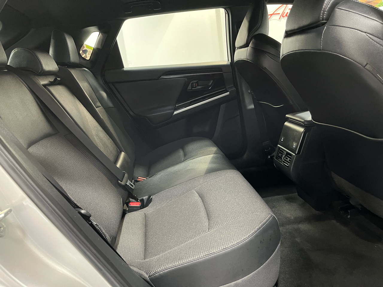 2024 Toyota bZ4X XLE photo 18